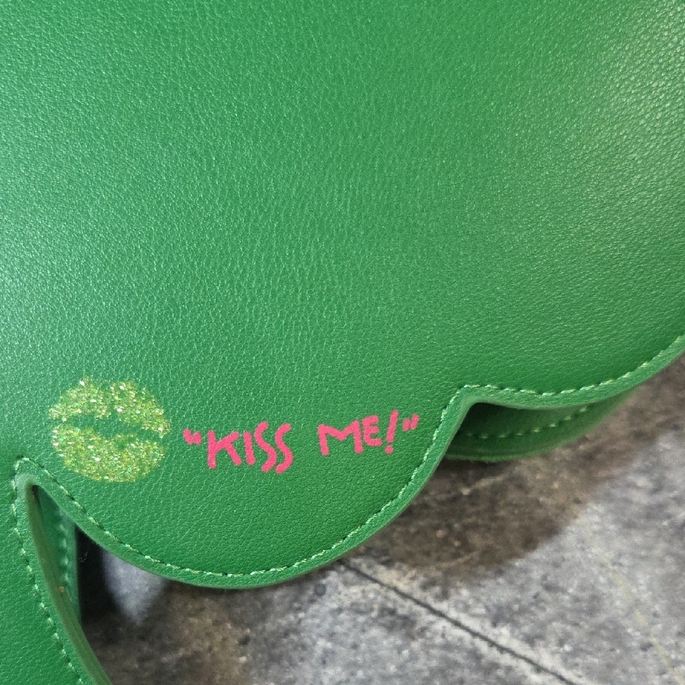 Betsey Johnson Green Clover Crossbody Bag - Picture 12 of 12